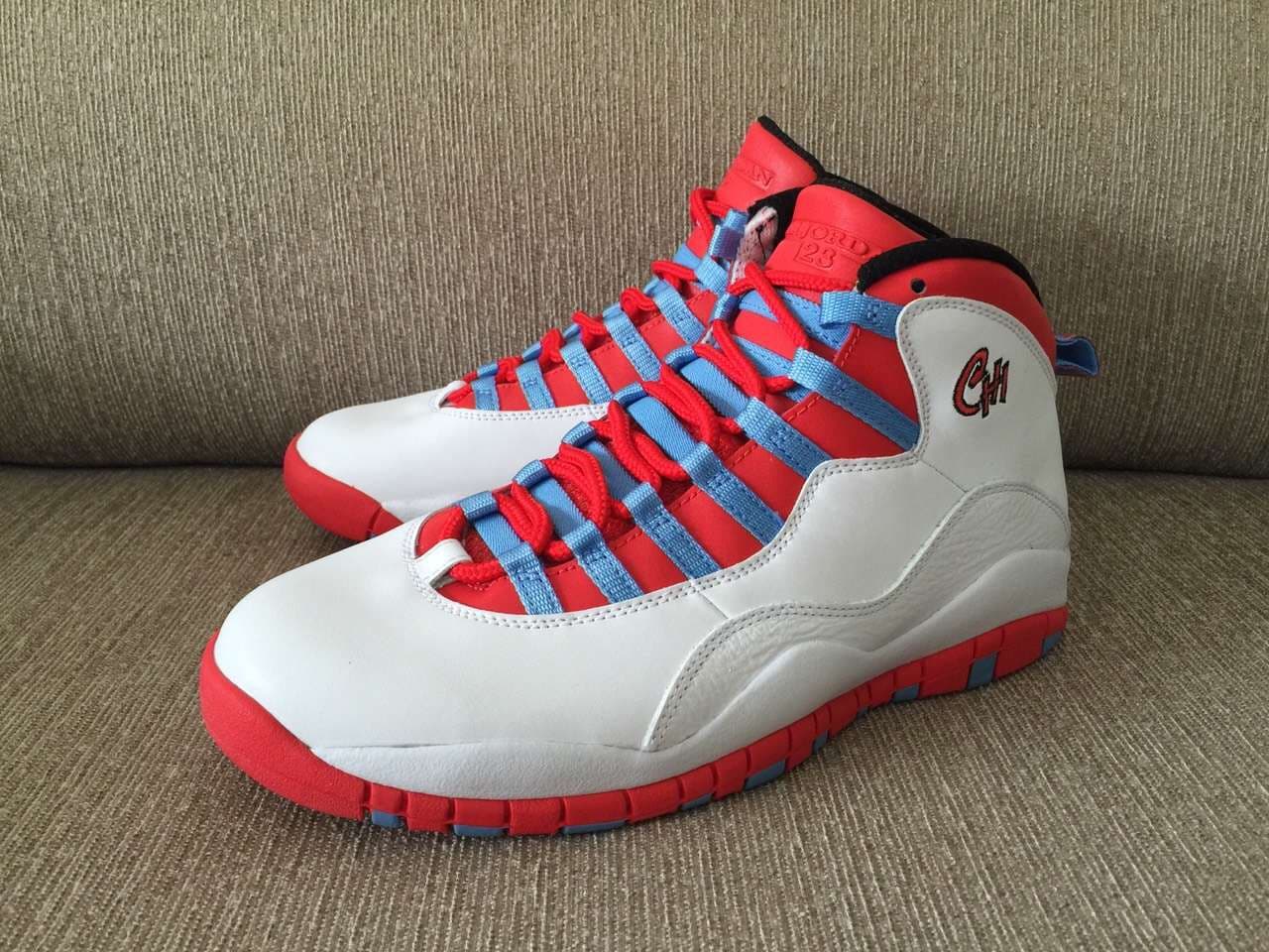 Air Jordan 10 “Chicago City Pack” release photo 1