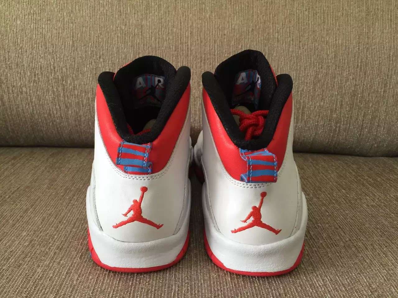 Air Jordan 10 “Chicago City Pack” release photo 2