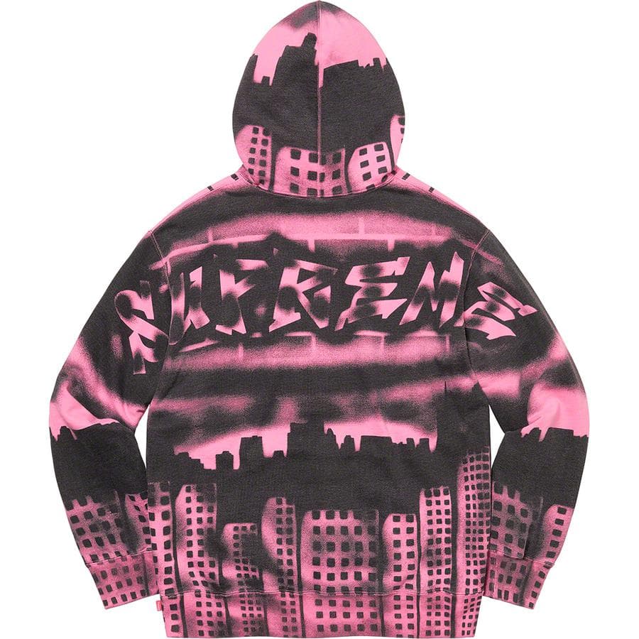 Supreme®/New York Yankees™ Airbrush Hooded Sweatshirt release photo 2