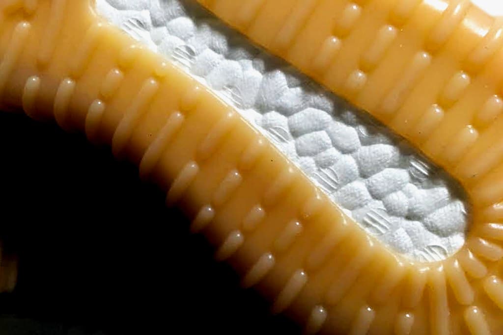 adidas Yeezy Boost 750 “Glow in the Dark” release photo 3