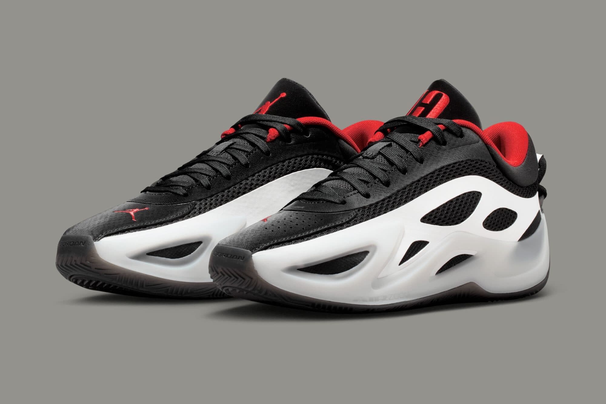 Jordan Heir 2.0 WMNS "White/University Red" Jordan release photo