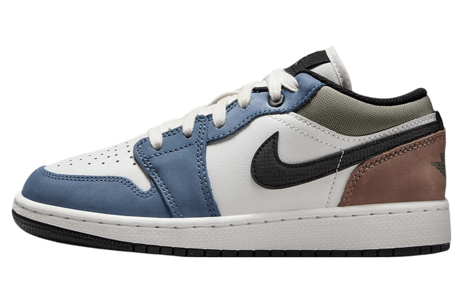 Air Jordan 1 Low Diffused Blue / Jade Horizon release photo 1
