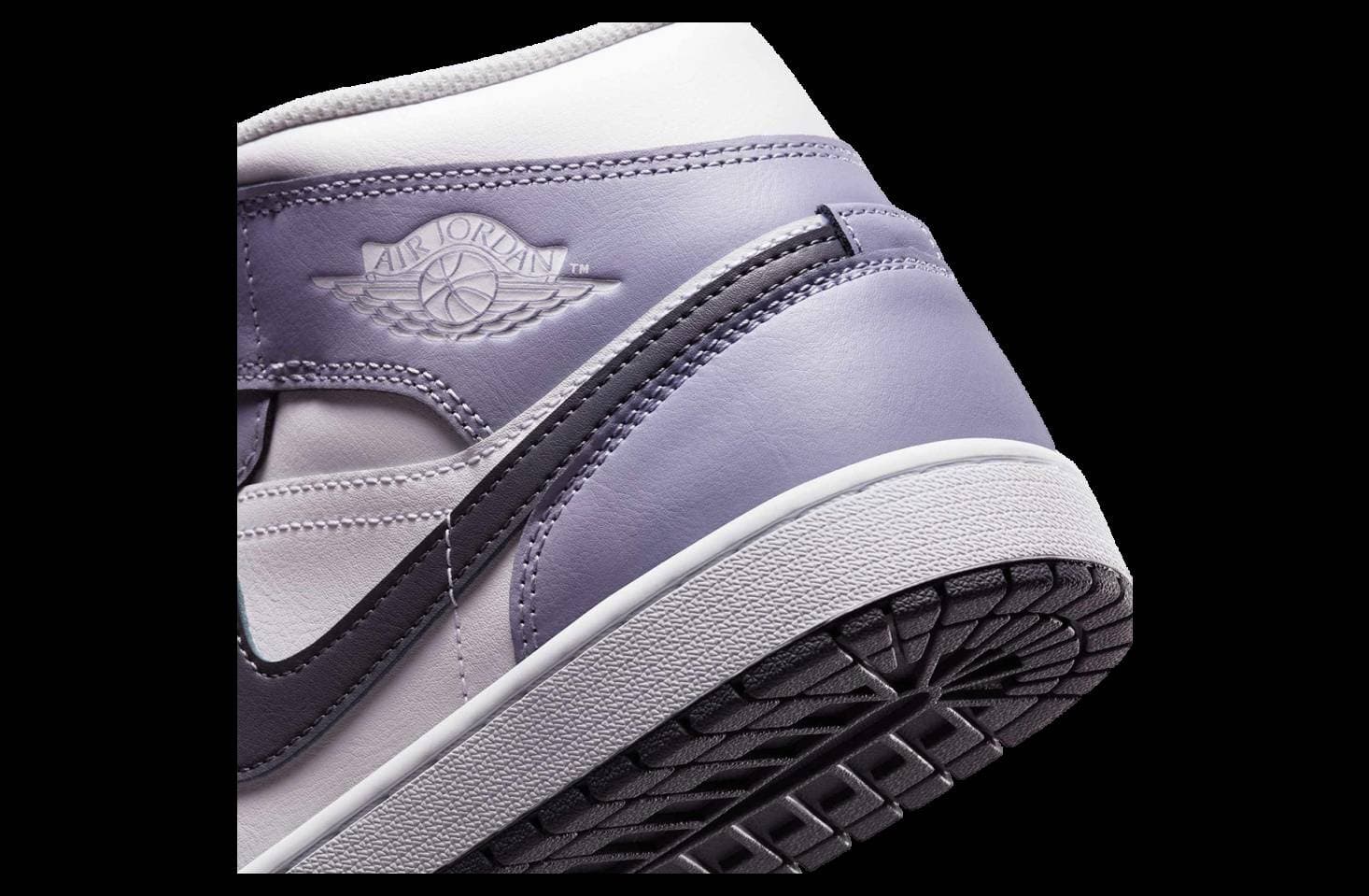 Air Jordan 1 Mid Purple / Violet release photo 7
