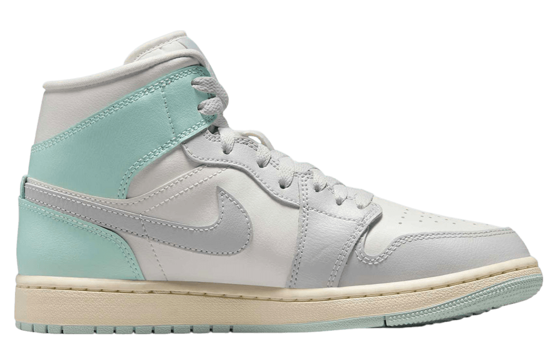 Air Jordan 1 Mid WMNS Football Grey / Igloo release photo 3