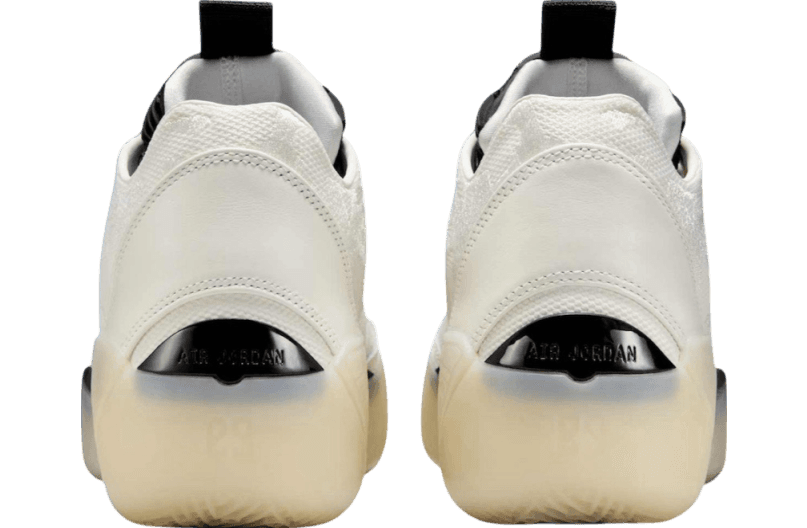 Air Jordan 39 Sail / Black release photo 5