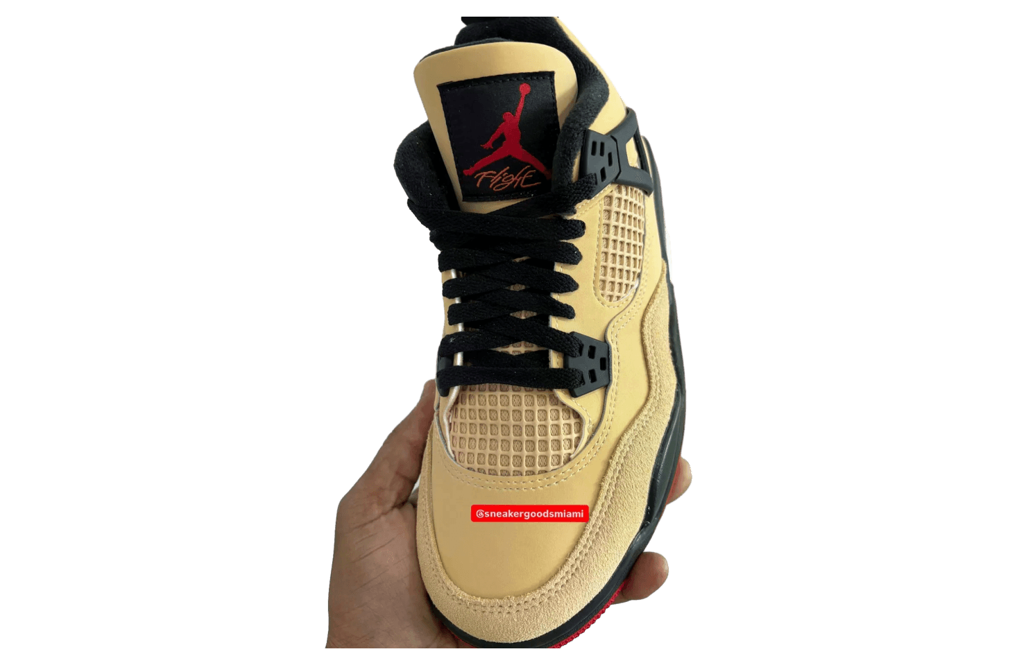 Air Jordan 4 GS Pizza release photo 2