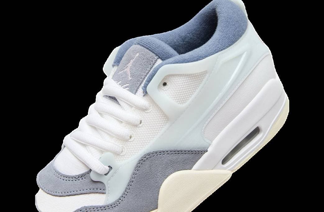Air Jordan 4 RM White / Diffused Blue release photo 6