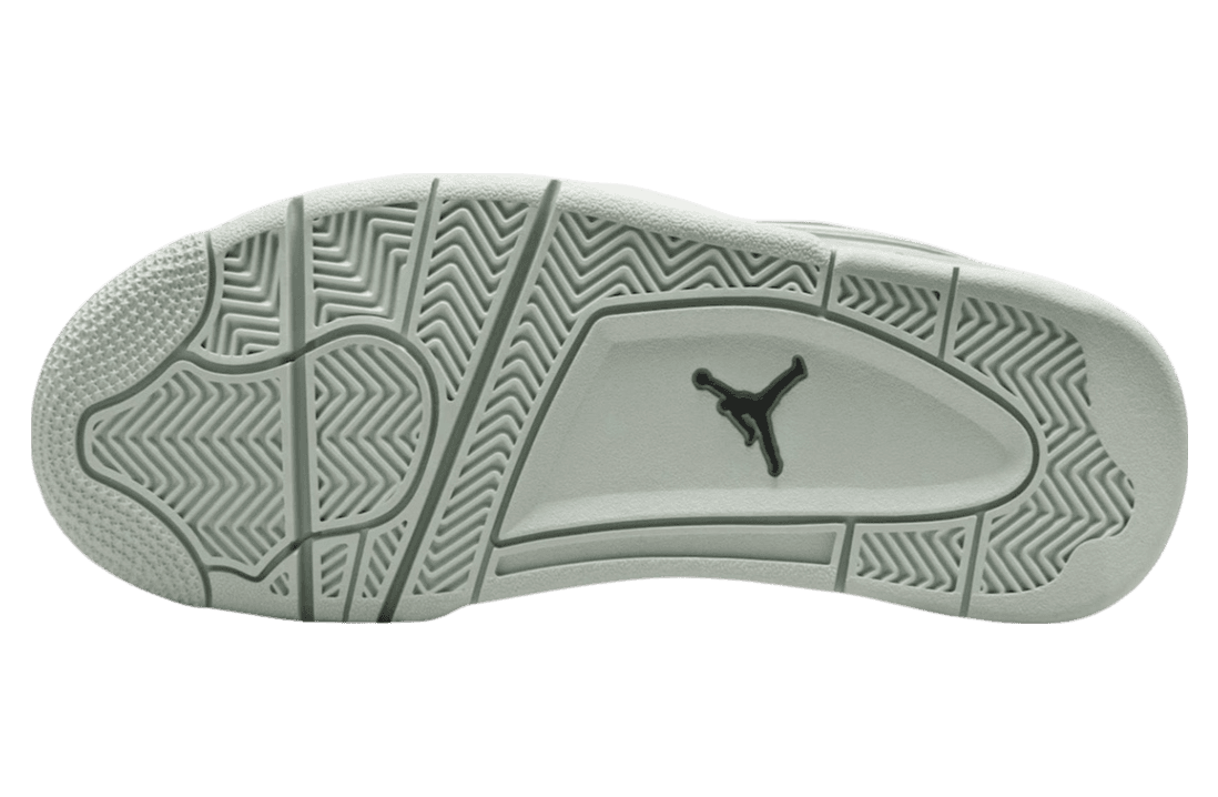 Air Jordan 4 RM WMNS Chrome release photo 6
