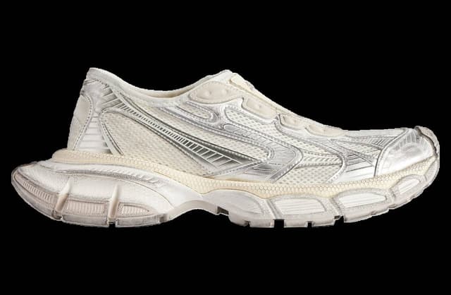 Balenciaga 3xl Slip On Eggshell release photo