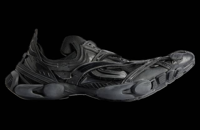 Balenciaga Reptile Black release photo