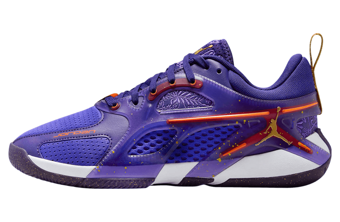 Jordan Heir WMNS Royalty release photo 1