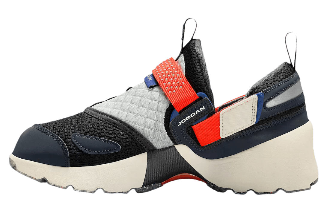 Jordan Trunner LX Rare Air Black / Coconut Milk Jordan release photo