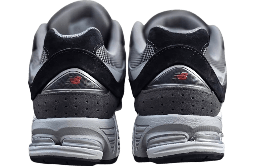 Mens New Balance 2002R Grey / Black release photo 3