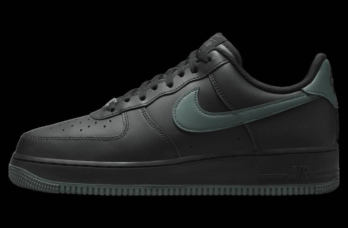 Nike Air Force 1 07 Vintage Green / Black Nike release photo