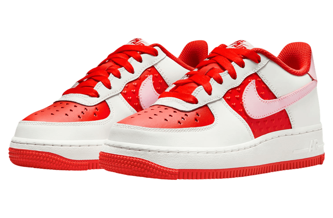 Nike Air Force 1 Low GS Valentine's Day release photo 2