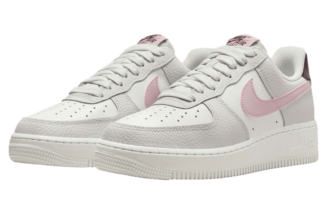 Nike Air Force 1 Low WMNS Plum Chalk / Pink release photo 2