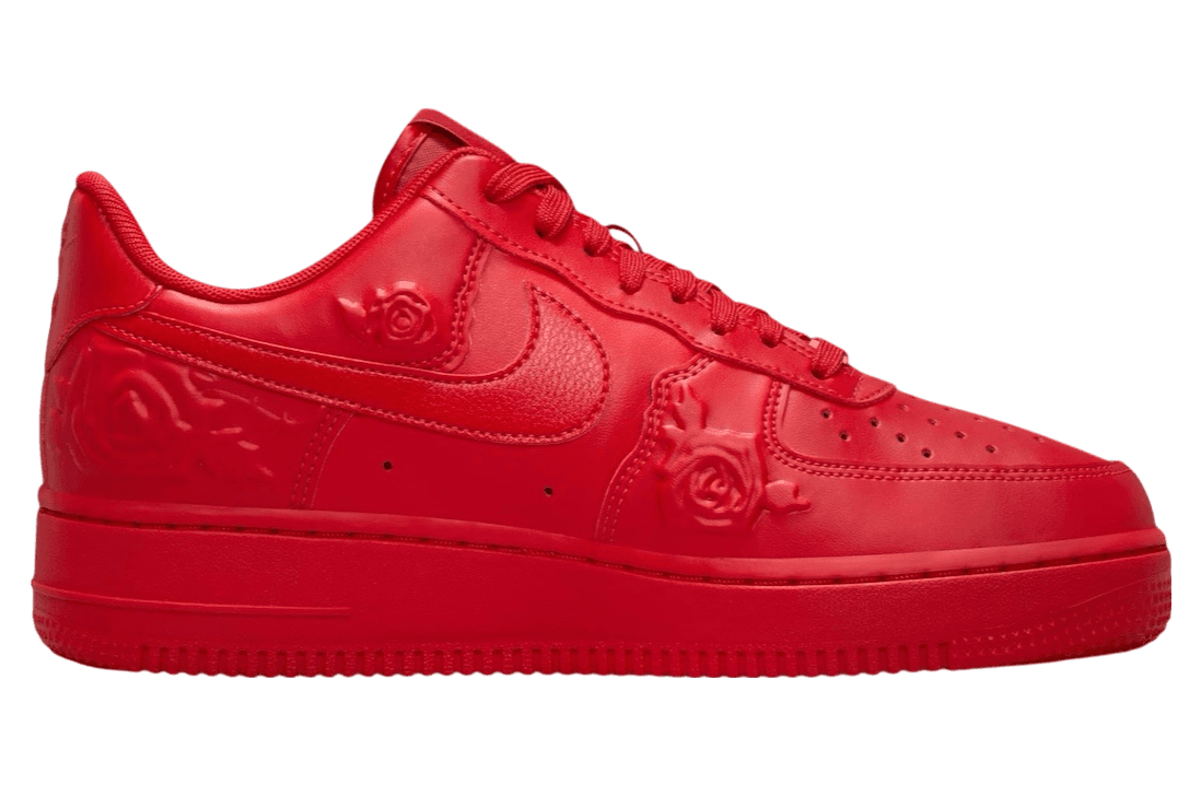 Nike Air Force 1 Low WMNS Red Roses release photo 3