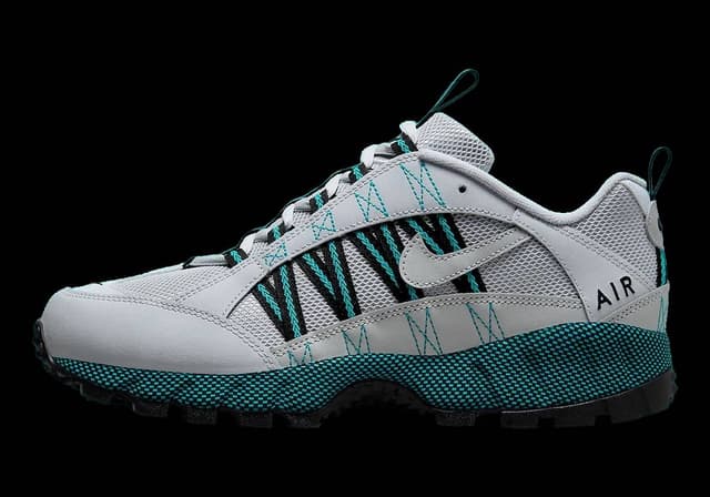 Nike Air Humara Pure Platinum Nike release photo