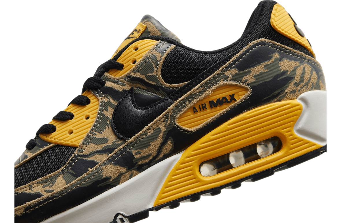 Nike Air Max 90 Camo University Gold release photo 6