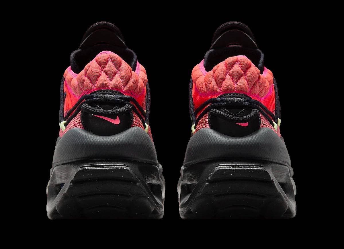 Nike Air Max Flyknit Venture Crimson release photo 5