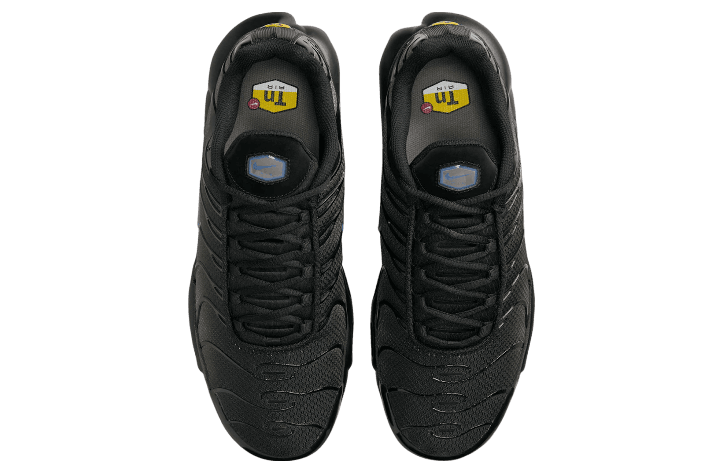Nike Air Max Plus Black / Dark Smoke Grey release photo 3