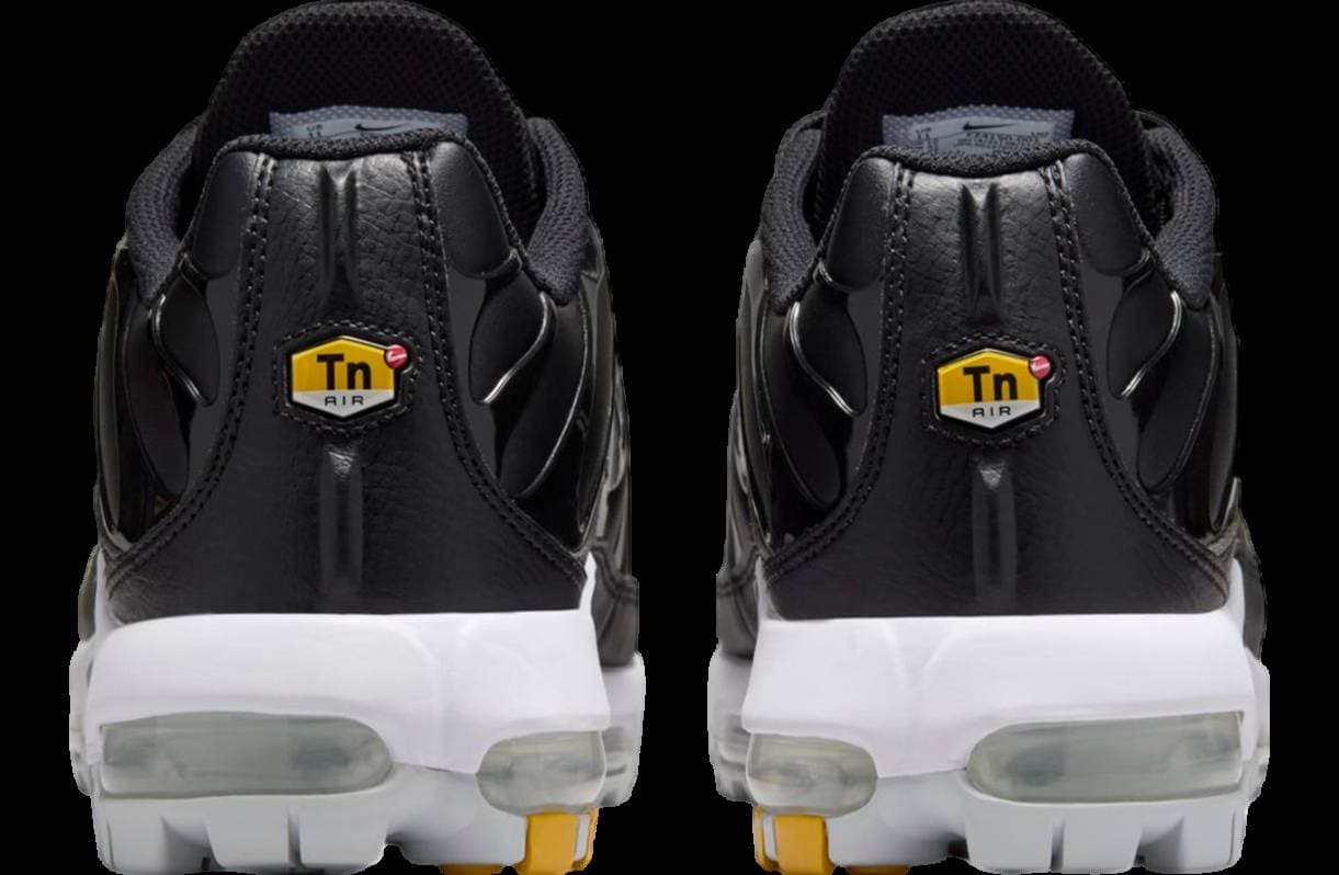 Nike Air Max Plus Black / White release photo 6