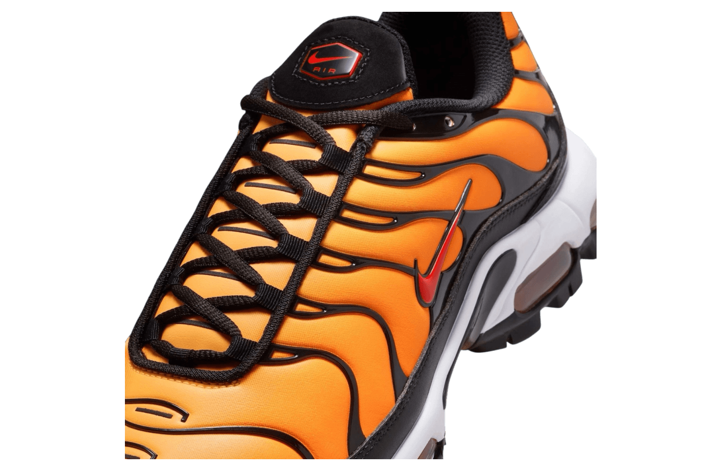 Nike Air Max Plus Golf Sunset release photo 8