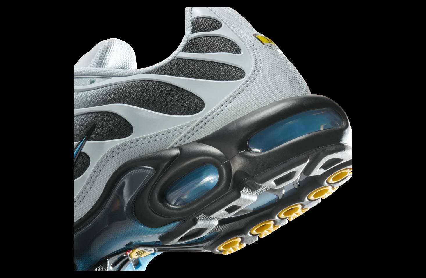 Nike Air Max Plus Grey / University Blue release photo 8
