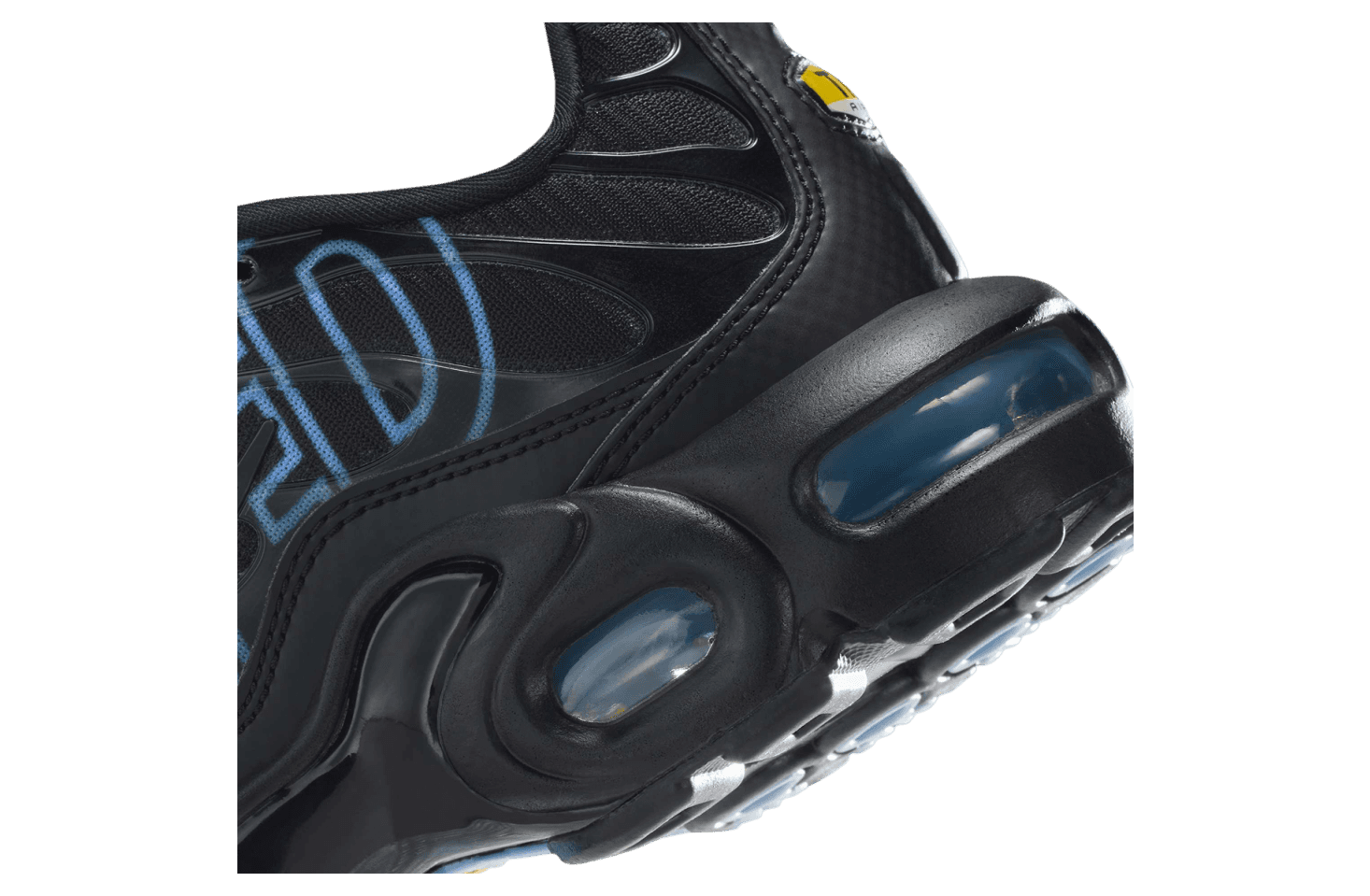 Nike Air Max Plus GS Tuned Black / University Blue release photo 3