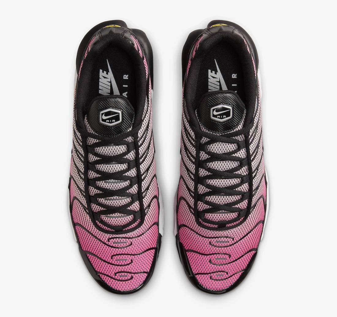 Nike Air Max Plus Sunset Pulse release photo 4