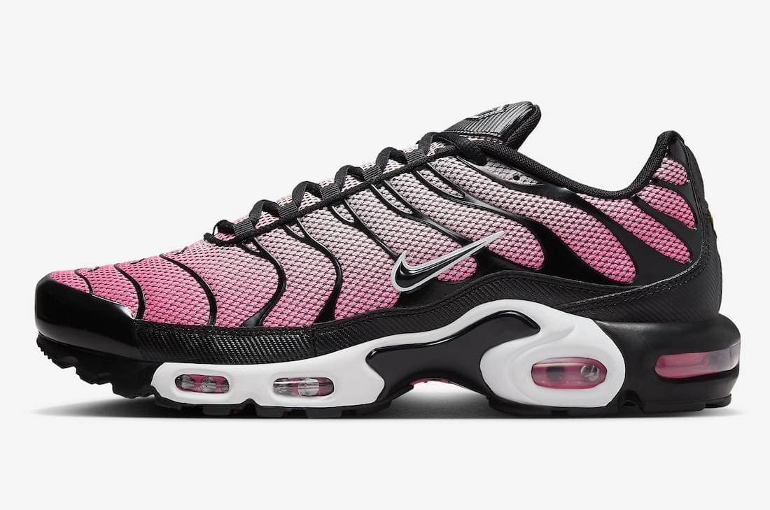 Nike Air Max Plus Sunset Pulse release photo 1