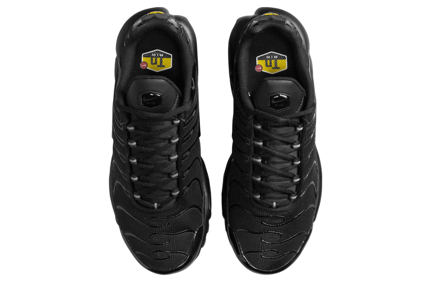 Nike Air Max Plus WMNS Triple Black release photo 4
