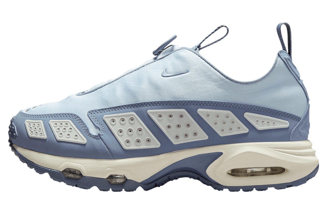 Nike Air Max SNDR WMNS Blue Tint / Sail release photo 1