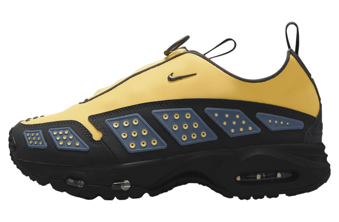 Nike Air Max SNDR WMNS Saturn Gold / Diffused Blue release photo 1