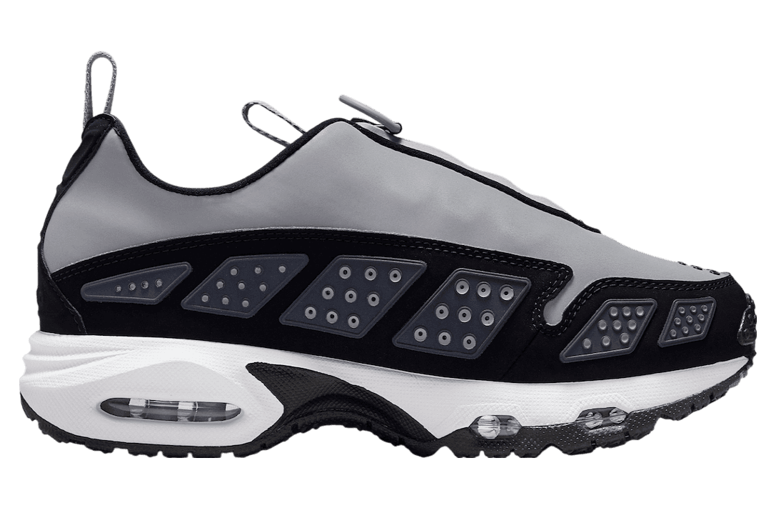 Nike Air Max SNDR WMNS Silver Reflective release photo 4