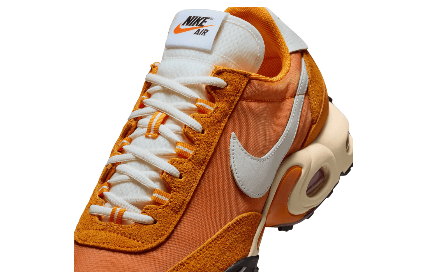Nike Air Max Waffle Racer Bright Ceramic / Coconut Milk release photo 3
