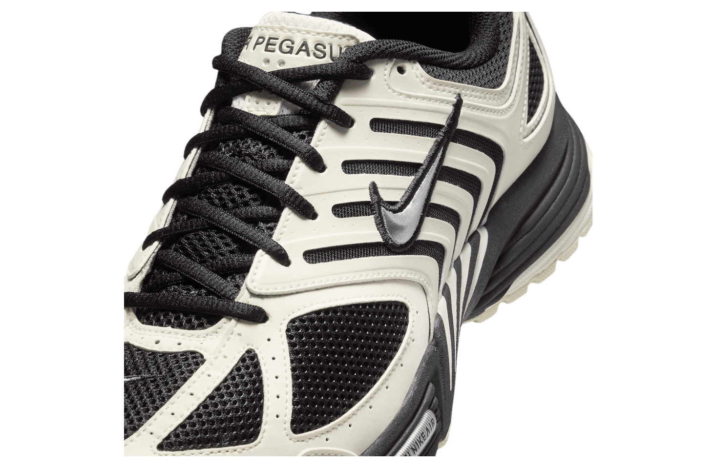 Nike Air Pegasus 2k5 Pale Ivory / Metallic Silver release photo 7