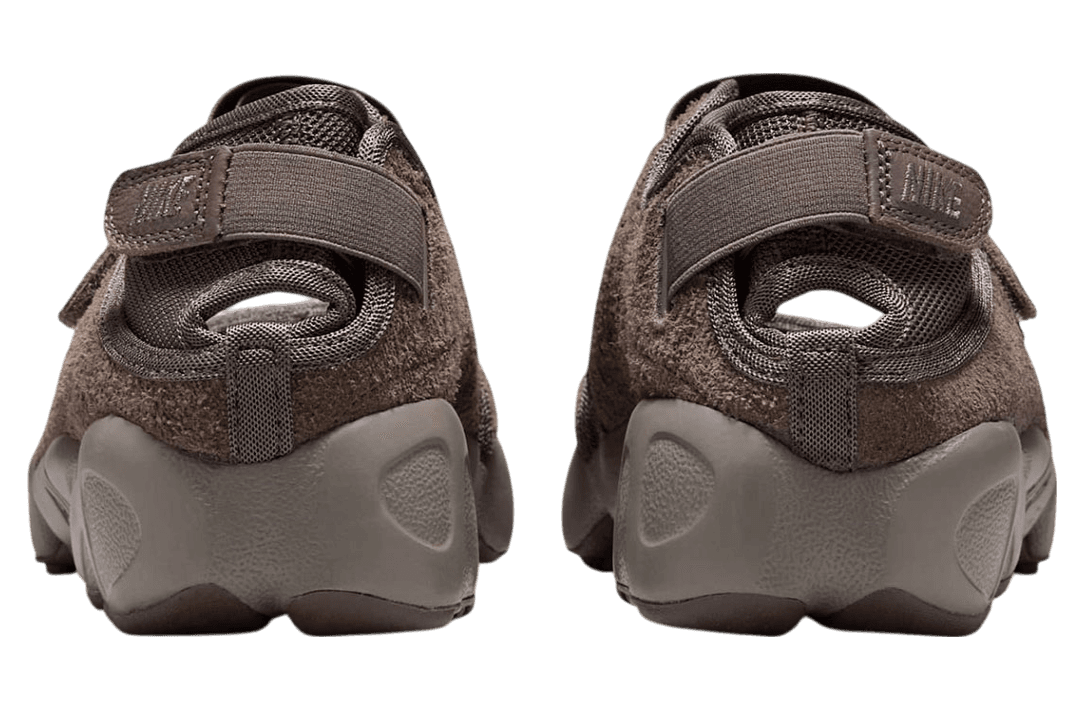 Nike Air Rift WMNS Ironstone / Cave Stone release photo 5
