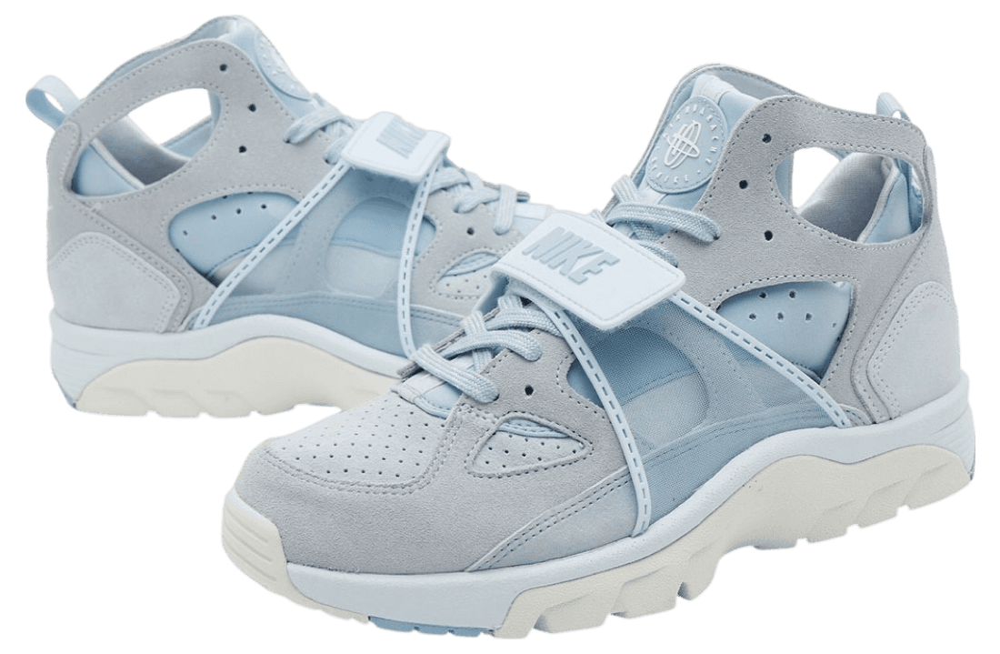 Nike Air Trainer Huarache Blue Tint / Light Armory Blue release photo 3