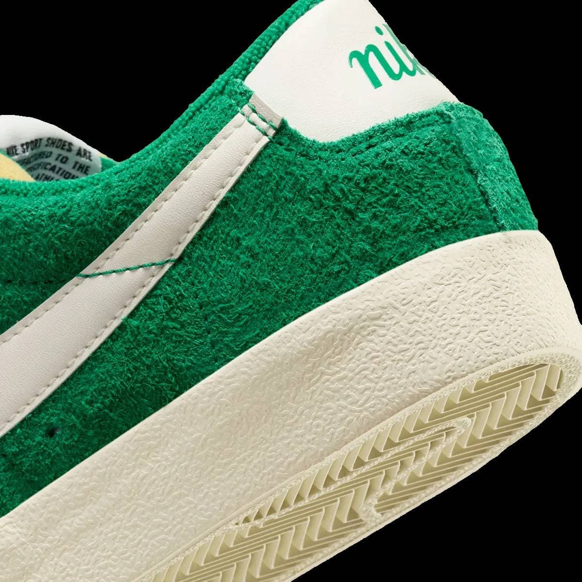 Nike Blazer Low 77 Vintage Green/Sail release photo 7