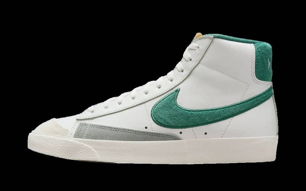 Nike Blazer Mid Resort & Sport Nike release photo