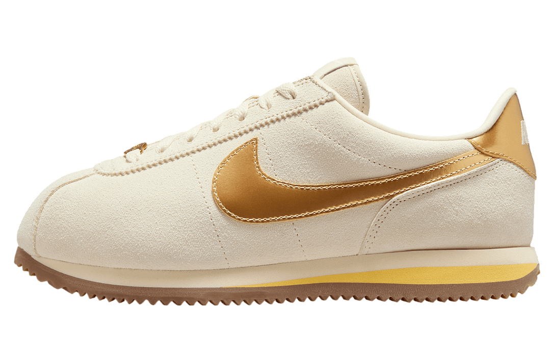 Nike Cortez Sail / Metallic Gold release photo 1