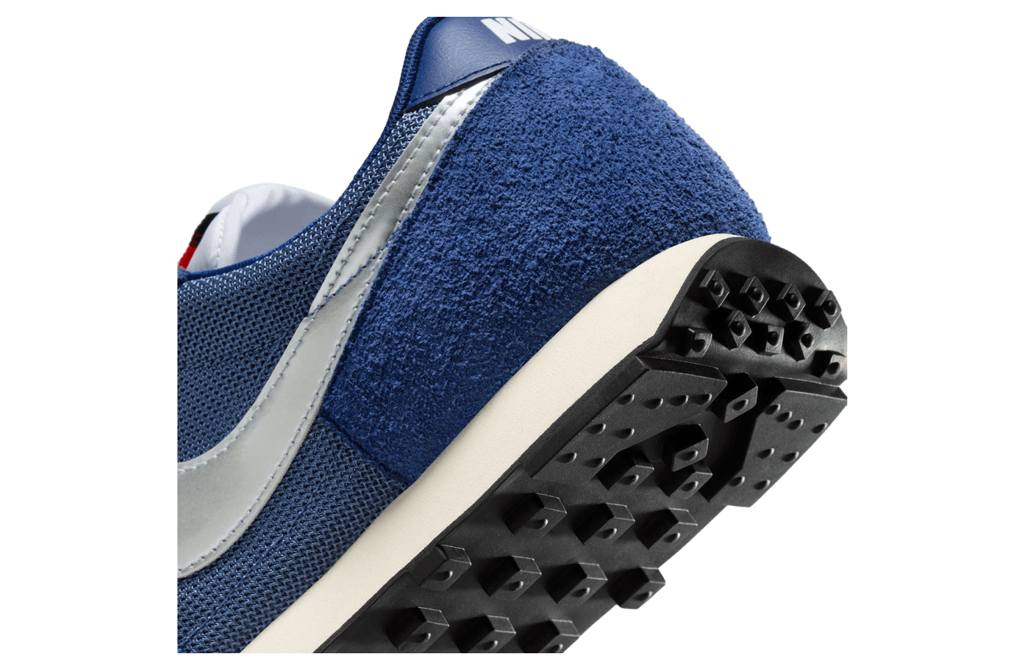 Nike Daybreak Blue Void / Diffused Blue release photo 3