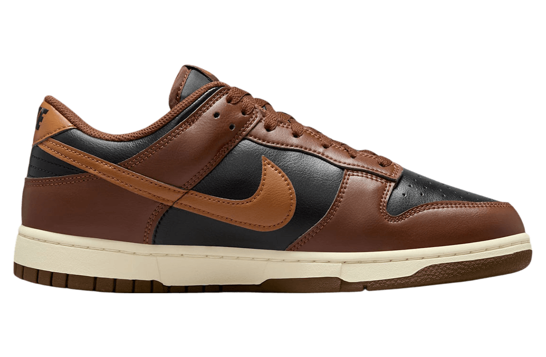 Nike Dunk Low Brown / Black release photo 2