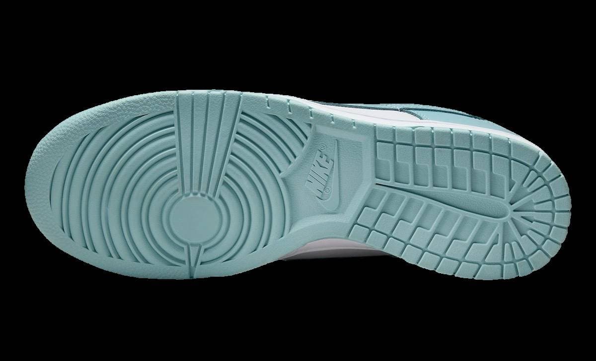 Nike Dunk Low Denim Turquoise release photo 6