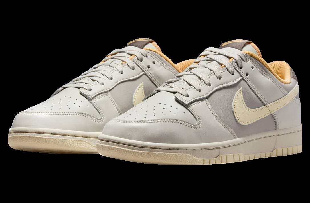 Nike Dunk Low Light Bone / Light Wild Mango release photo 2
