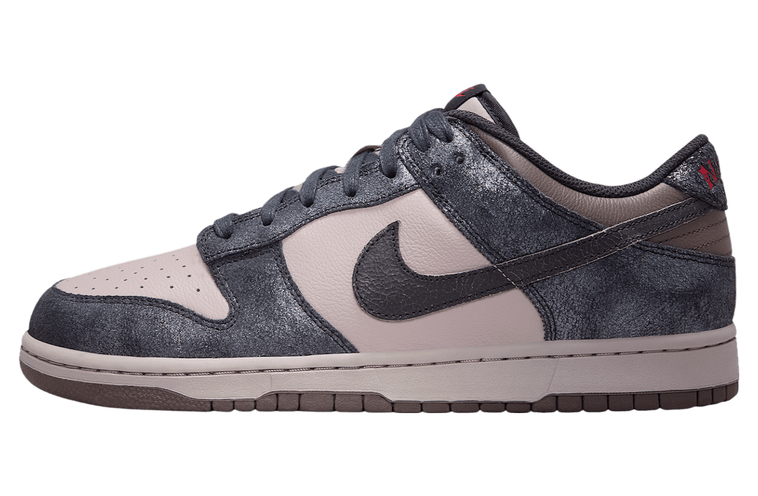 Nike Dunk Low Nyc Cbgb Metallic Silver / College Grey release photo 1