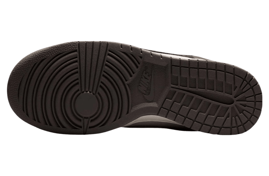 Nike Dunk Low Platinum Violet / Cave Stone release photo 6