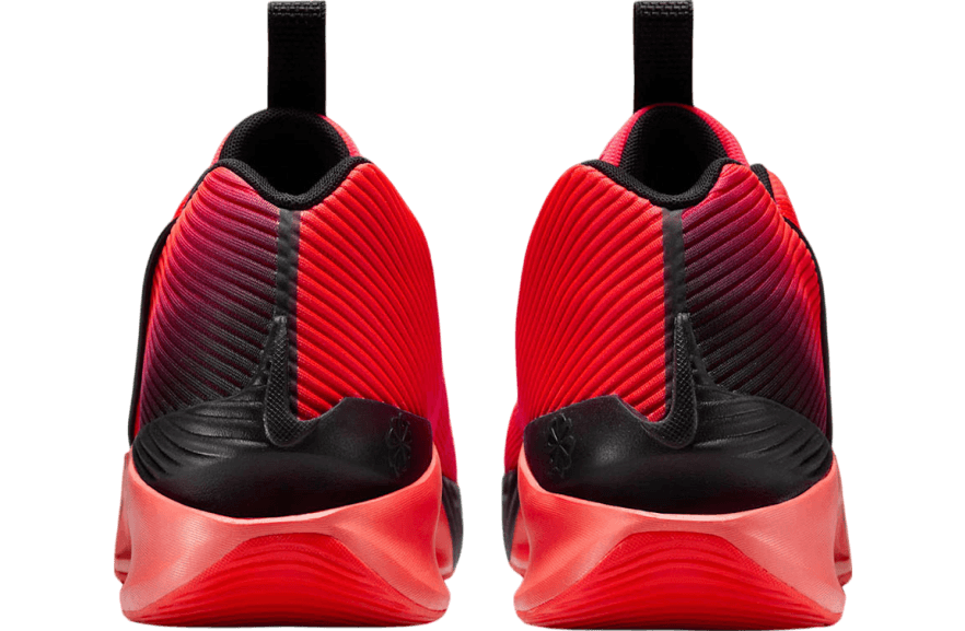 Nike GT Jump Academy Bright Crimson / Black release photo 5