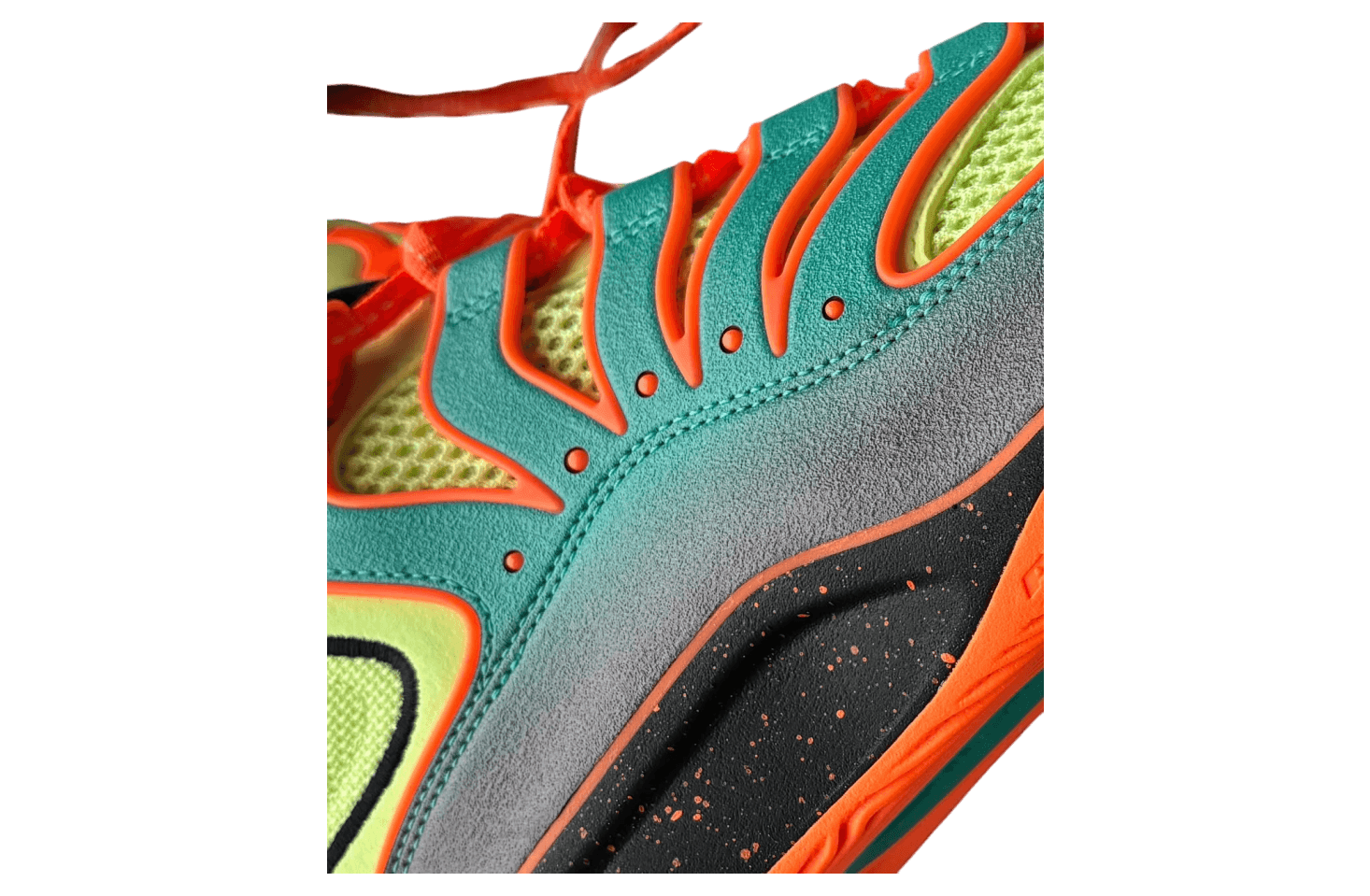 Nike KD 18 Clear Jade / Liquid Lime release photo 4